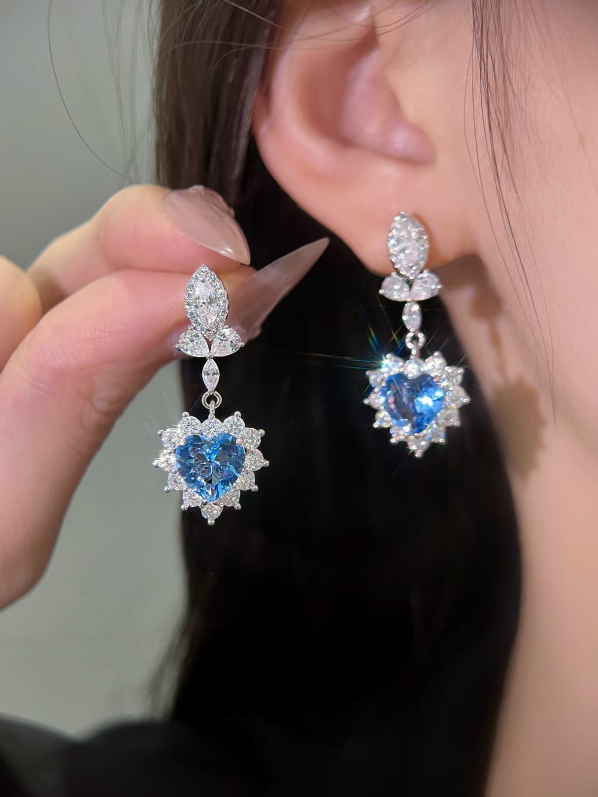 lcy - Light Butterfly Drop Earrings