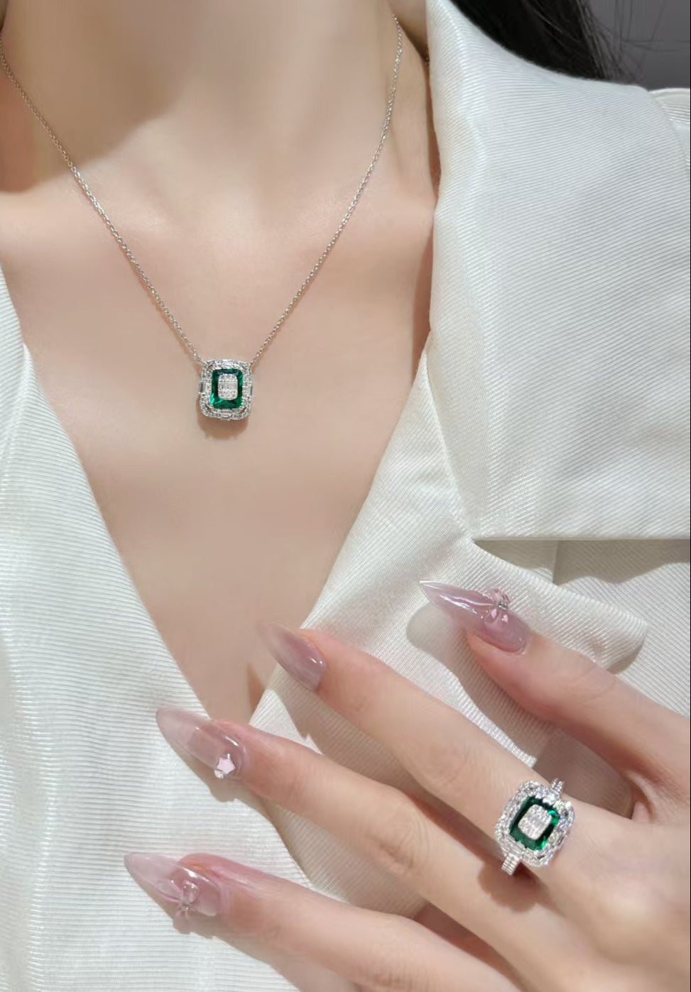 Emerald Shadow Necklace