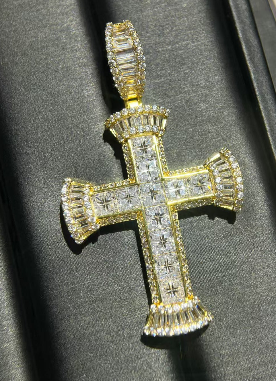 Cross Radiance Pendant