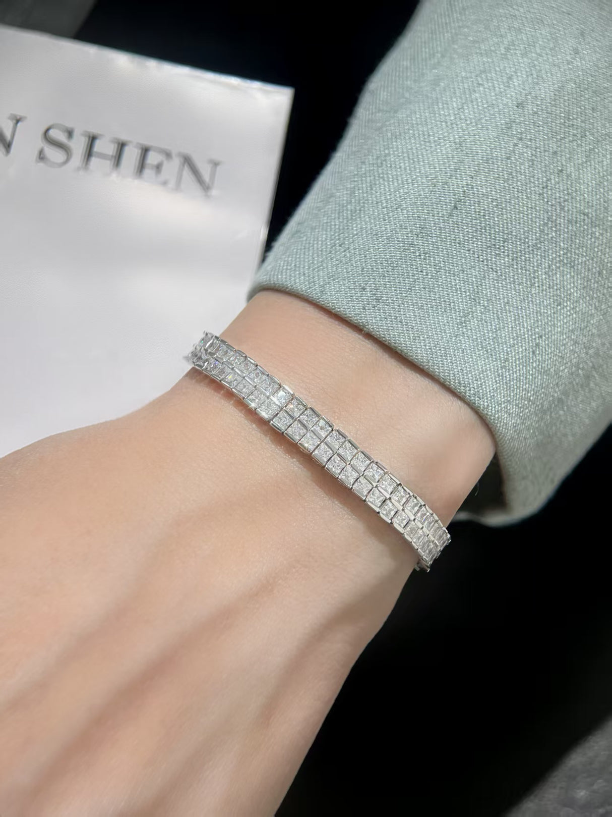 Square Lab-Grown Diamond Aura Bracelet