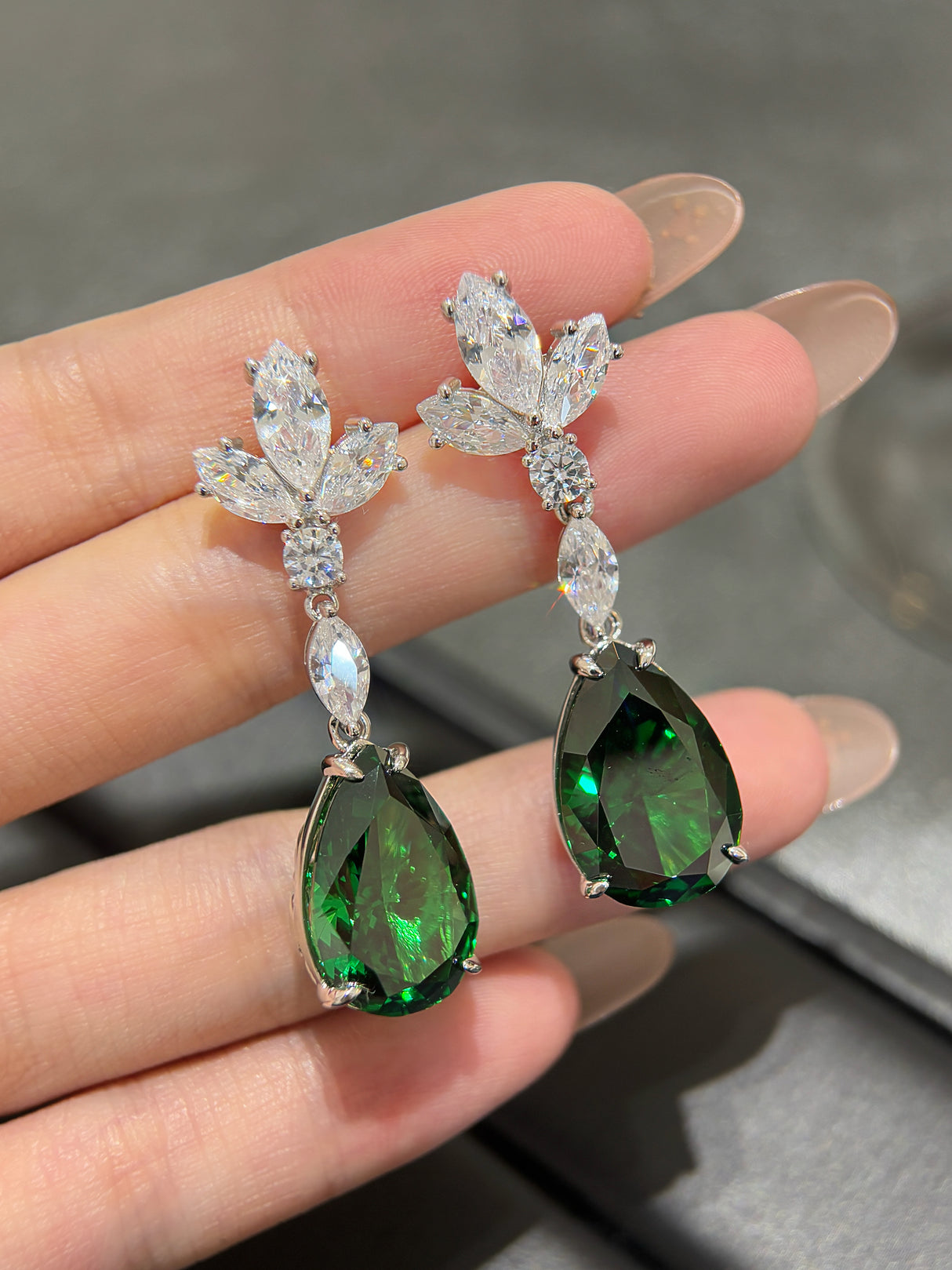 Lab-Grown Diamond Teardrop Earrings