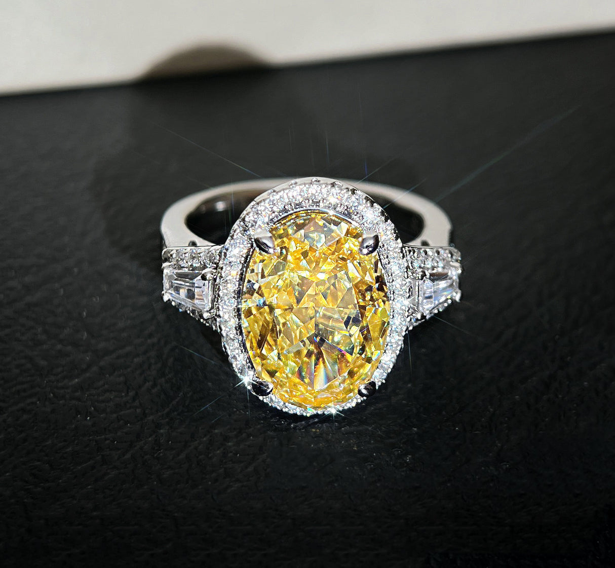 Golden Light Women's Ring
