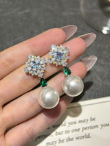 Snowflake Pearl Earrings