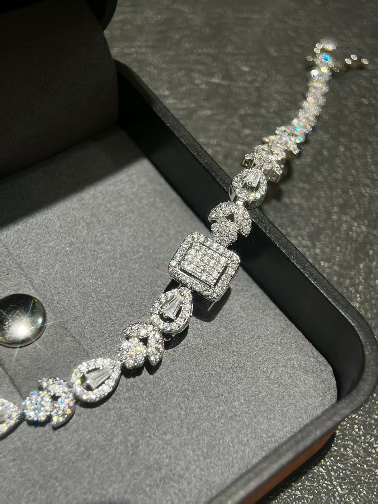 Light Luxury Bracelet