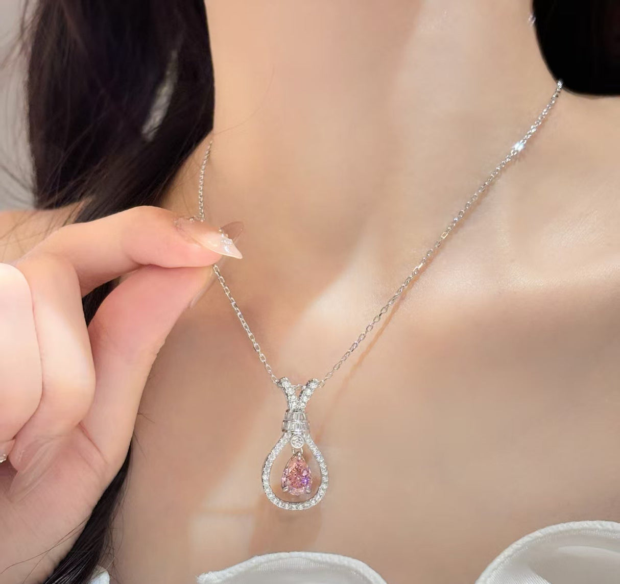 Crimson Starlight Necklace