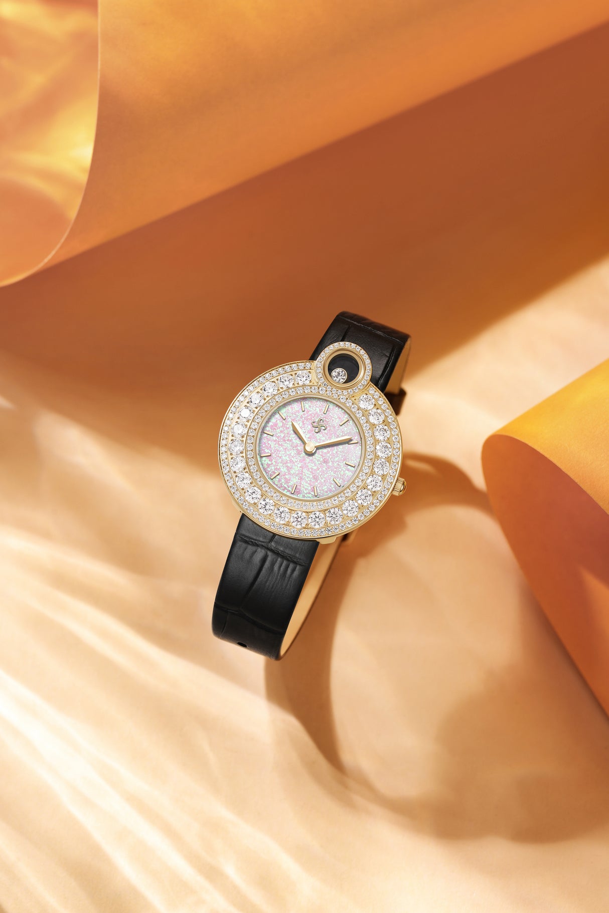 Opaline Noir Watch